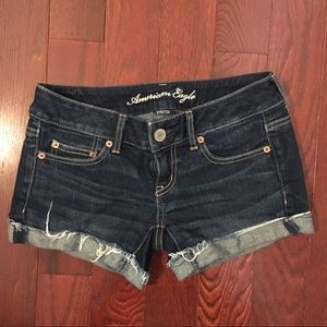 💟 SOLD 💟 American Eagle Dark Wash Jean Shorts